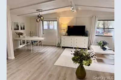 30 Soho Circle, Fallsburg, NY 12759 - Photo 3