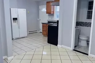 87 Ellis Ave, Newburgh, NY 12550 - Photo 13