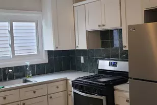 116-45 148th St, Jamaica, NY 11436 - Photo 9