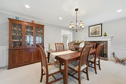 8 Kemswick Drive, Stony Brook, NY 11790 - Photo 7