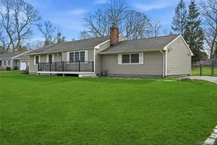 8 Kemswick Dr, Stony Brook, NY 11790 - Photo 5