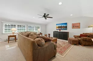 8 Kemswick Dr, Stony Brook, NY 11790 - Photo 13