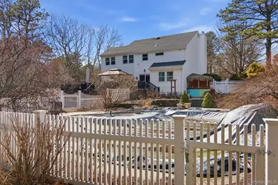 187 Natures Lane, Miller Place, NY 11764 - Photo 33