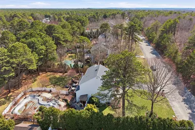 187 Natures Lane, Miller Place, NY 11764 - Photo 35