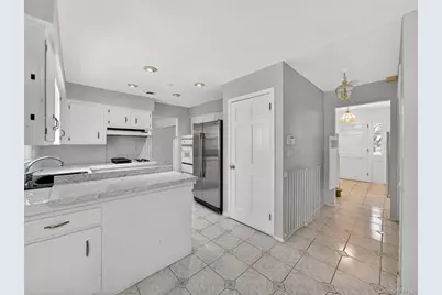 8 Ravenna Drive, Pomona, NY 10970 - Photo 9