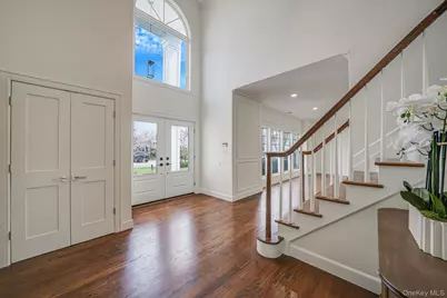 106 Fairway View Drive #106, Commack, NY 11725 - Photo 5