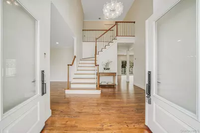 106 Fairway View Drive #106, Commack, NY 11725 - Photo 3