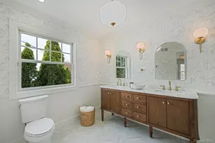 106 Fairway View Dr, Commack, NY 11725 - Photo 27
