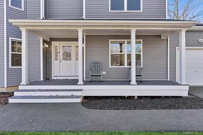 164 Chestnut Street, Mount Sinai, NY 11766 - Photo 3