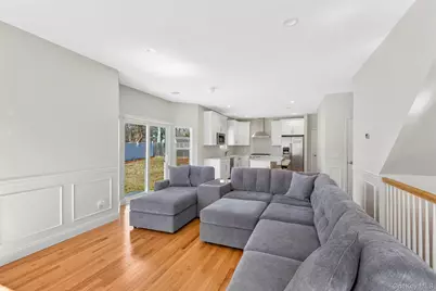 164 Chestnut Street, Mount Sinai, NY 11766 - Photo 9