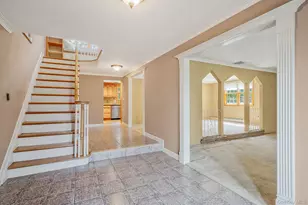 151 Wedgewood Dr, Hauppauge, NY 11788 - Photo 29