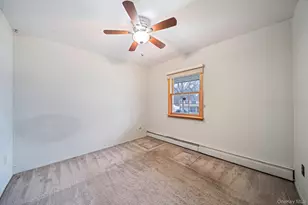 151 Wedgewood Dr, Hauppauge, NY 11788 - Photo 43