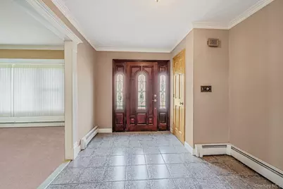 151 Wedgewood Drive, Hauppauge, NY 11788 - Photo 15