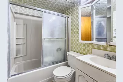 358 Litchfield Avenue, Elmont, NY 11003 - Photo 35