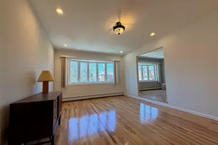 86-79 Palo Alto St, Jamaica, NY 11423 - Photo 3