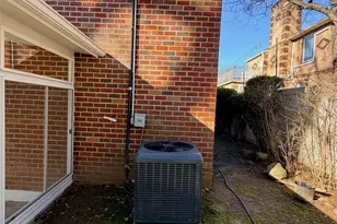 86-79 Palo Alto St, Jamaica, NY 11423 - Photo 21