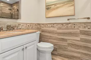 156 Southgate Cir, Massapequa Park, NY 11762 - Photo 25