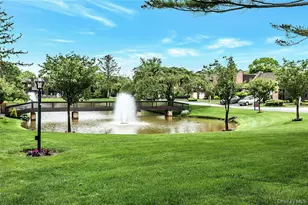 156 Southgate Cir, Massapequa Park, NY 11762 - Photo 43