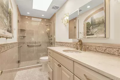 156 Southgate Circle, Massapequa Park, NY 11762 - Photo 21