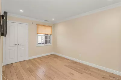 156 Southgate Circle, Massapequa Park, NY 11762 - Photo 23