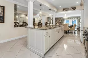 156 Southgate Cir, Massapequa Park, NY 11762 - Photo 7