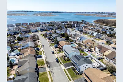 3930 Jane Lane, Oceanside, NY 11572 - Photo 33