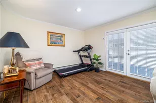 3930 Jane Ln, Oceanside, NY 11572 - Photo 11