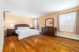 3930 Jane Ln, Oceanside, NY 11572 - Photo 15