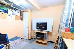 43-24 164th St, Flushing, NY 11358 - Photo 21