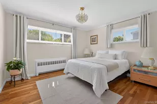 9 Marilyn Blvd, Plainview, NY 11803 - Photo 15