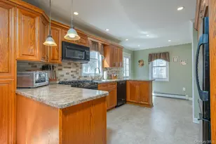 22 Hillside Ave, Haverstraw, NY 10927 - Photo 11