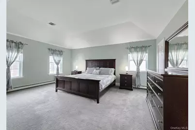 5 Dorothy Lane, Holbrook, NY 11741 - Photo 13