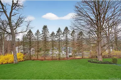 45 E Hill Road, Cortlandt Manor, NY 10567 - Photo 47