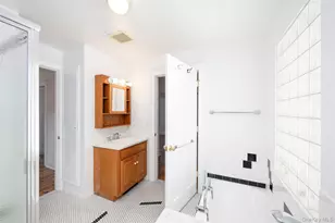 39 N Chestnut St, Beacon, NY 12508 - Photo 29