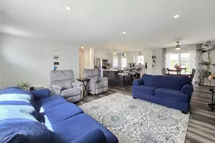 19 Appel Dr E, Shirley, NY 11967 - Photo 7