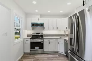 56 Pennaquid Rd, Coram, NY 11727 - Photo 7