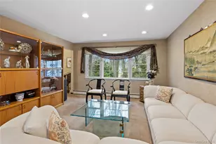 3 Townsend Ct, Setauket, NY 11733 - Photo 9