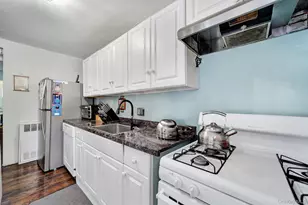 1570 Grand Ave, Baldwin, NY 11510 - Photo 11