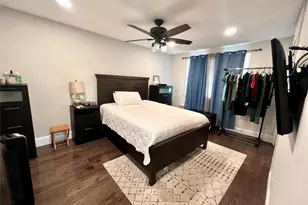 224-33 Kingsbury Ave, Oakland Gardens, NY 11364 - Photo 9