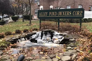 224-33 Kingsbury Ave, Oakland Gardens, NY 11364 - Photo 11