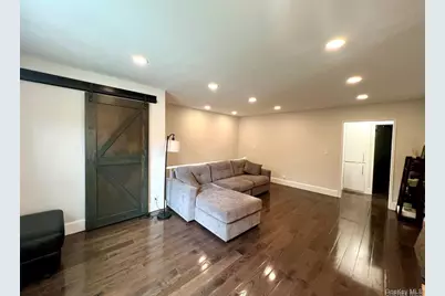 224-33 Kingsbury Avenue #B, Oakland Gardens, NY 11364 - Photo 3