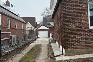 183-34 Fonda Ave, Saint Albans, NY 11412 - Photo 3