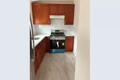 183-34 Fonda Avenue, Saint Albans, NY 11412 - Photo 7