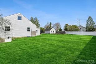 42 Smith St, Greenlawn, NY 11740 - Photo 31