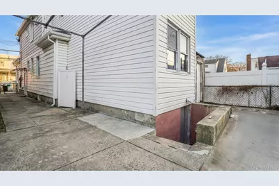 107-46 120th Street, Richmond Hill, NY 11419 - Photo 23