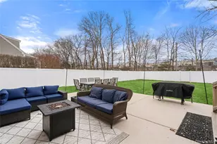 44 Robinson St, Shoreham, NY 11786 - Photo 21