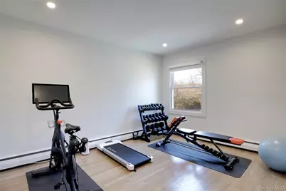 58 Roger Drive, Port Washington, NY 11050 - Photo 23