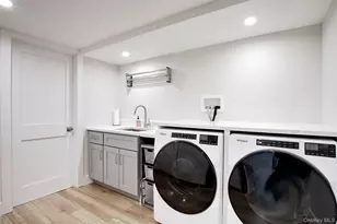 58 Roger Dr, Port Washington, NY 11050 - Photo 21