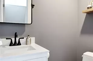 58 Roger Dr, Port Washington, NY 11050 - Photo 17