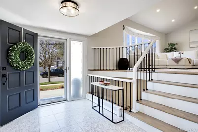 58 Roger Drive, Port Washington, NY 11050 - Photo 3